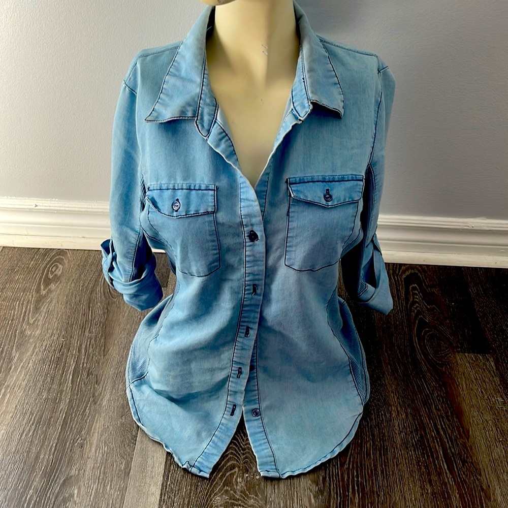 Ci Sono Denim Shirt size Large